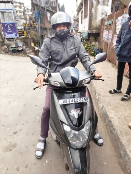 Weekend bike trip around Darjeeling hills